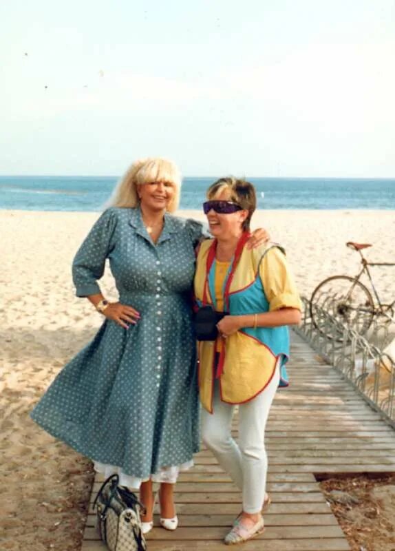 Кэнди сэмплз 2019. Кэнди сэмплз 2014. Долли партон. Долли партон. Кэнди сэмплз долина.