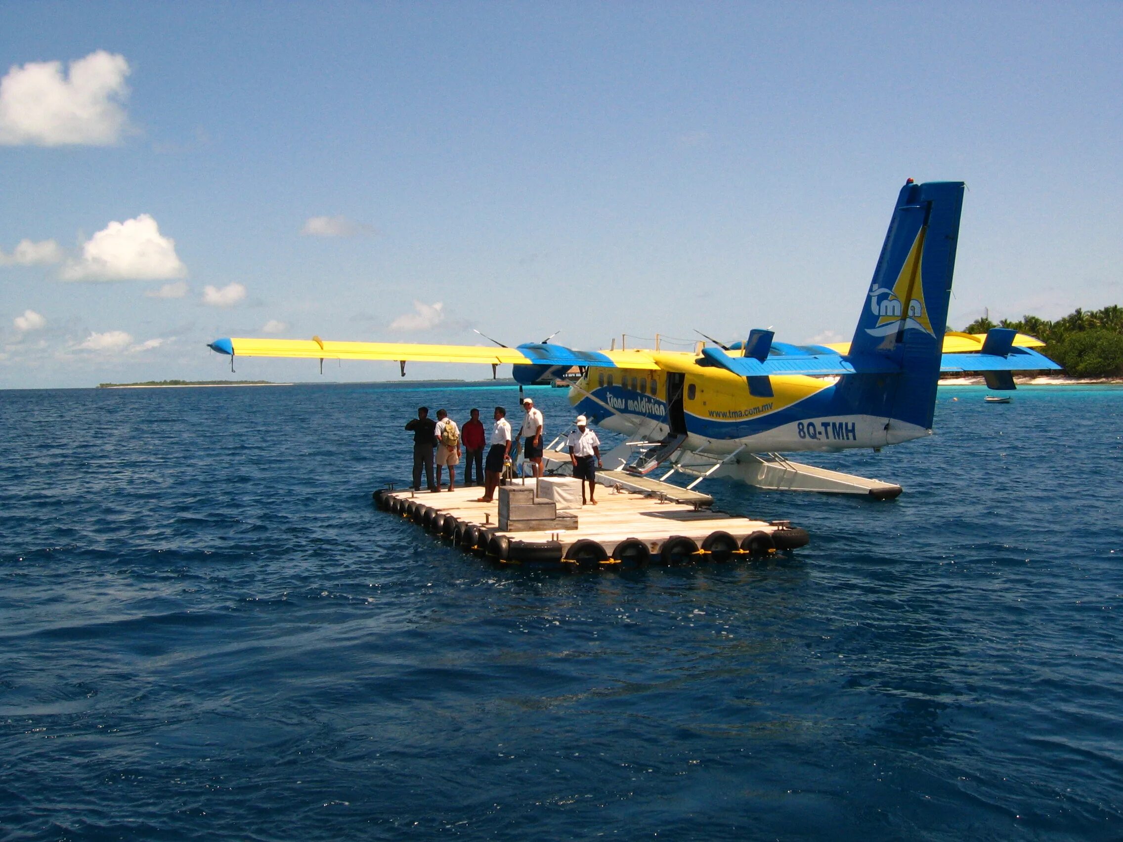 Альбатросы, DHC-2. TMA World самолет. DHC 3 Trans Maldivian Aur. Trans Maldivian Airways. Самолет июнь 1