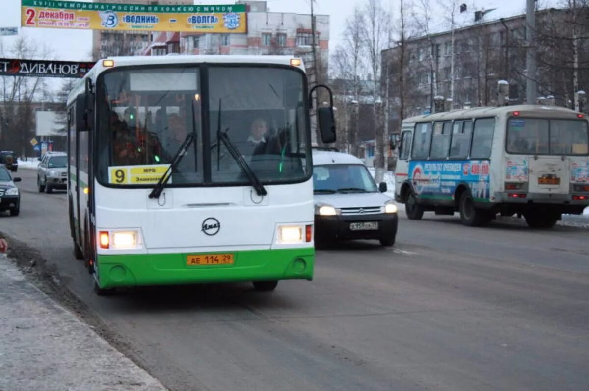 Автобусы Архангельск. Общественный транспорт Архангельска. Маршрутка Архангельск. Архангельский автобус.