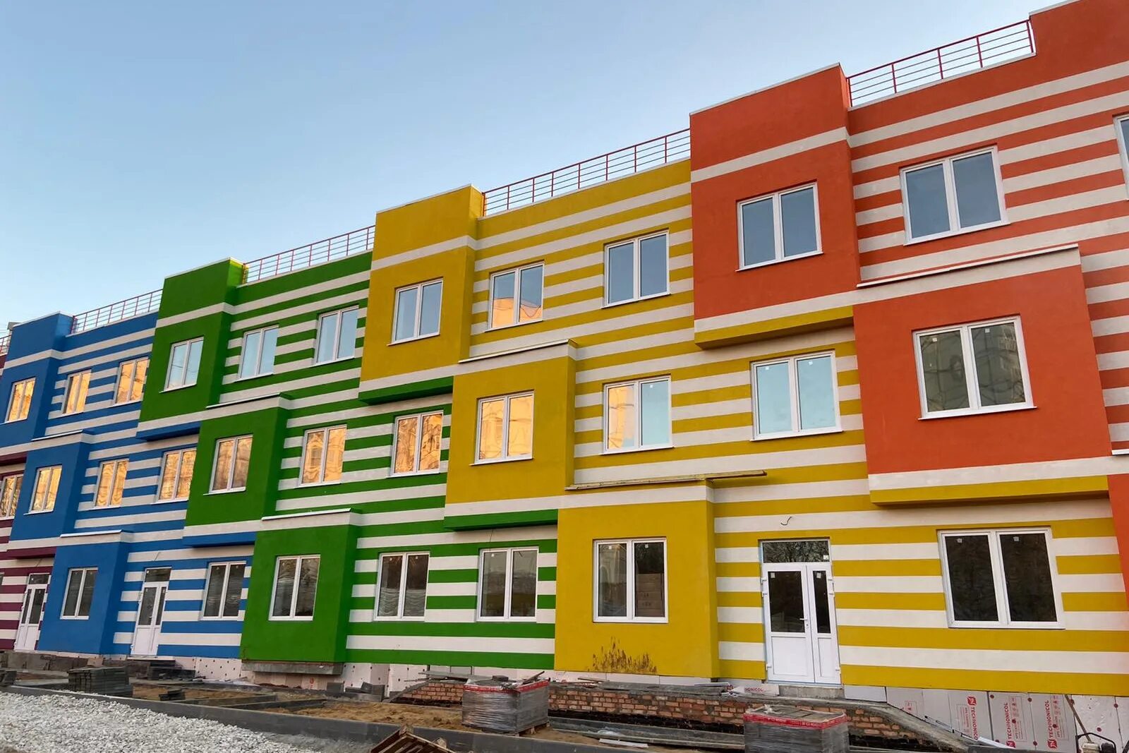 дети в детском саду панорама фото. детский сад красный яр самарская область. детский сад 189 воронеж. шляпниковский детский сад. демография самара детские сады.