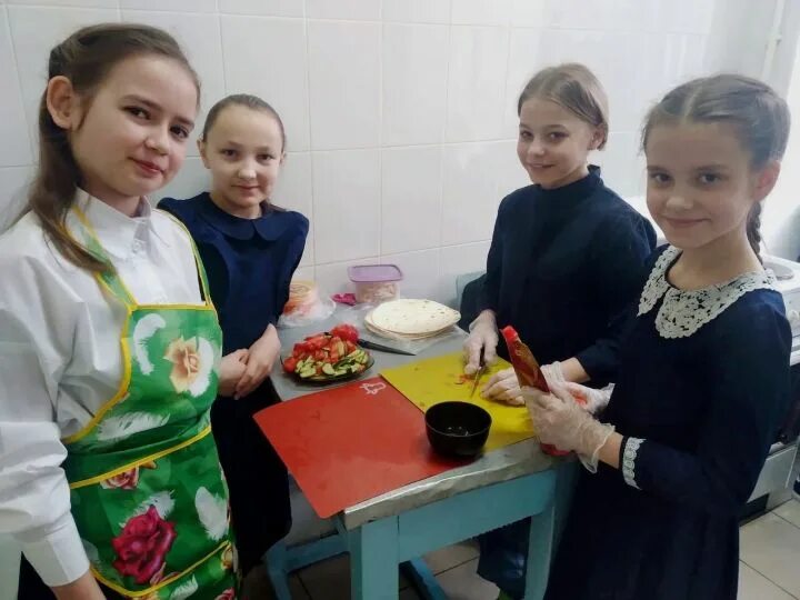 Мбоу «новотроицкая средняя общеобразовательная школа». Станица новотроицкая ставропольский край. Мбоу новотроицкая сош. Мбоу новотроицкая сош. Новотроицкая сош набережные челны.