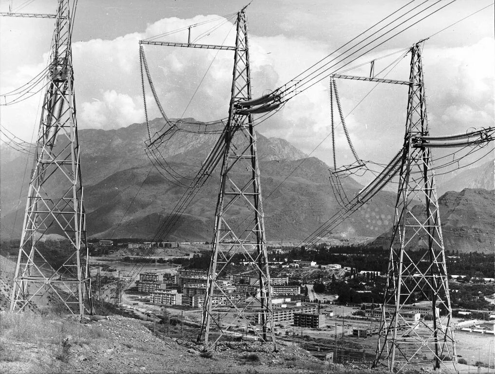 выпуск 1972 года. выпускники мгу геологи 1980 года. ледокол арктика 1977. атомоход арктика 1977 года. нефтчи-спартак-1966.