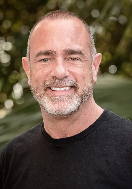 Рик р рид епитимья. Таннор рид. Дэвид рейд. Р рид. Джейсон рид.