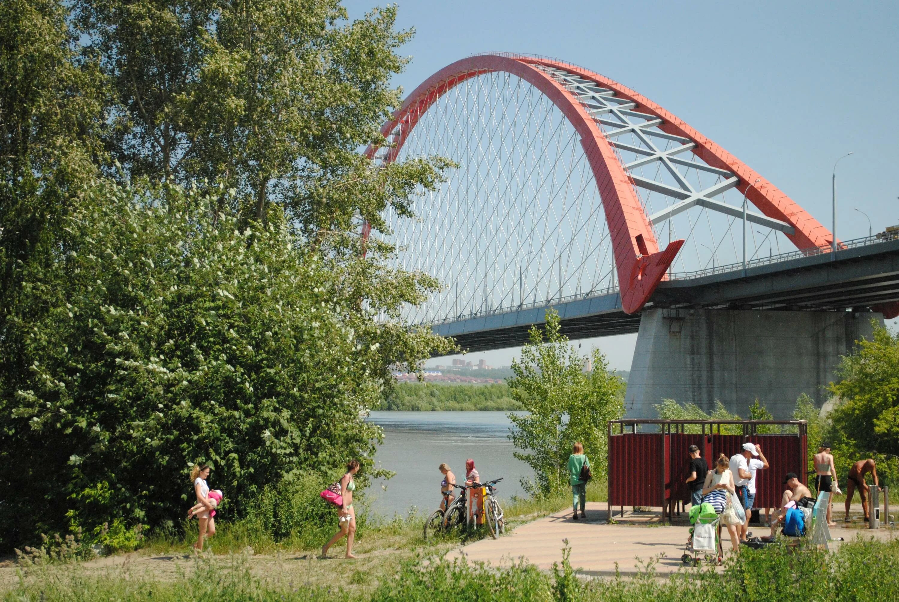 Парк бугринская роща Фото