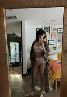 Rumer Willis picture.