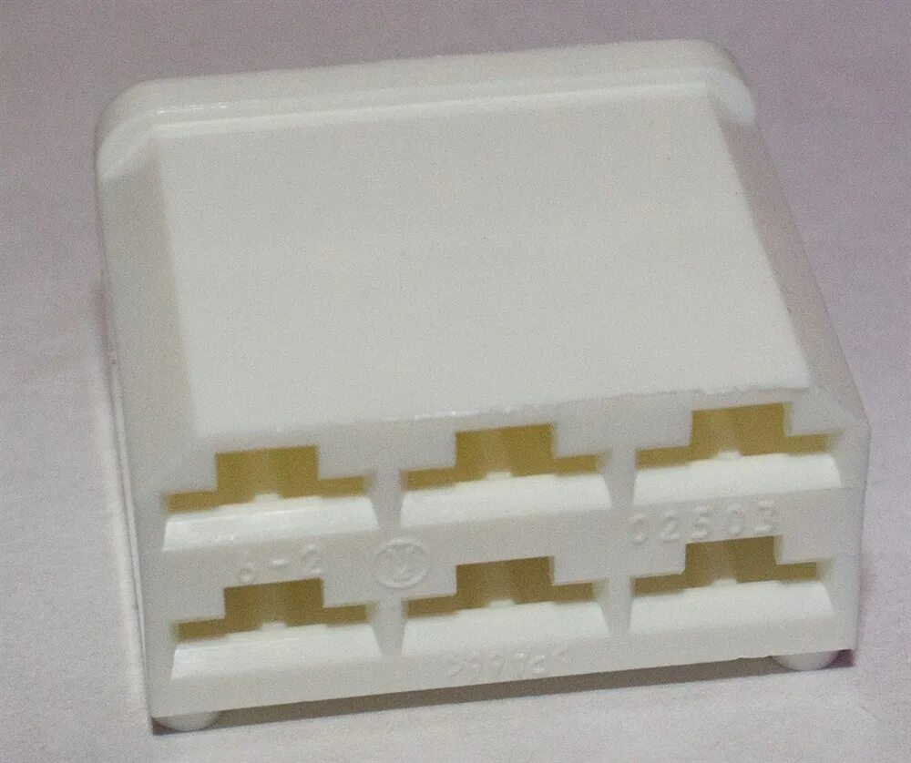 Колодка гнездовая четырехконтактная 6. 4573739007 колодка гнездовая. Колодка 2 клеммная гнездовая 6. Колодка гнездовая. 1-1418390-1 колодка гнездовая.