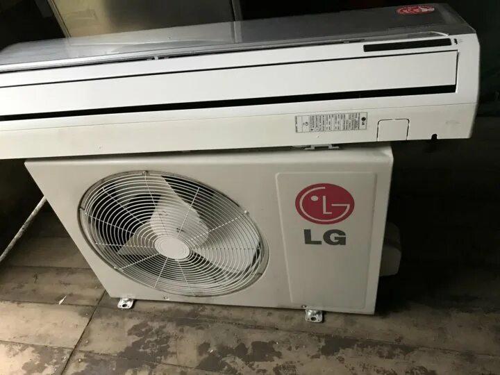 Кондиционер 2000 годов. Сплит система LG s24lhp Neo Plasma. Кондиционер LG Neo Plasma. LG s07lhp. Сплит система LG s07lhp.