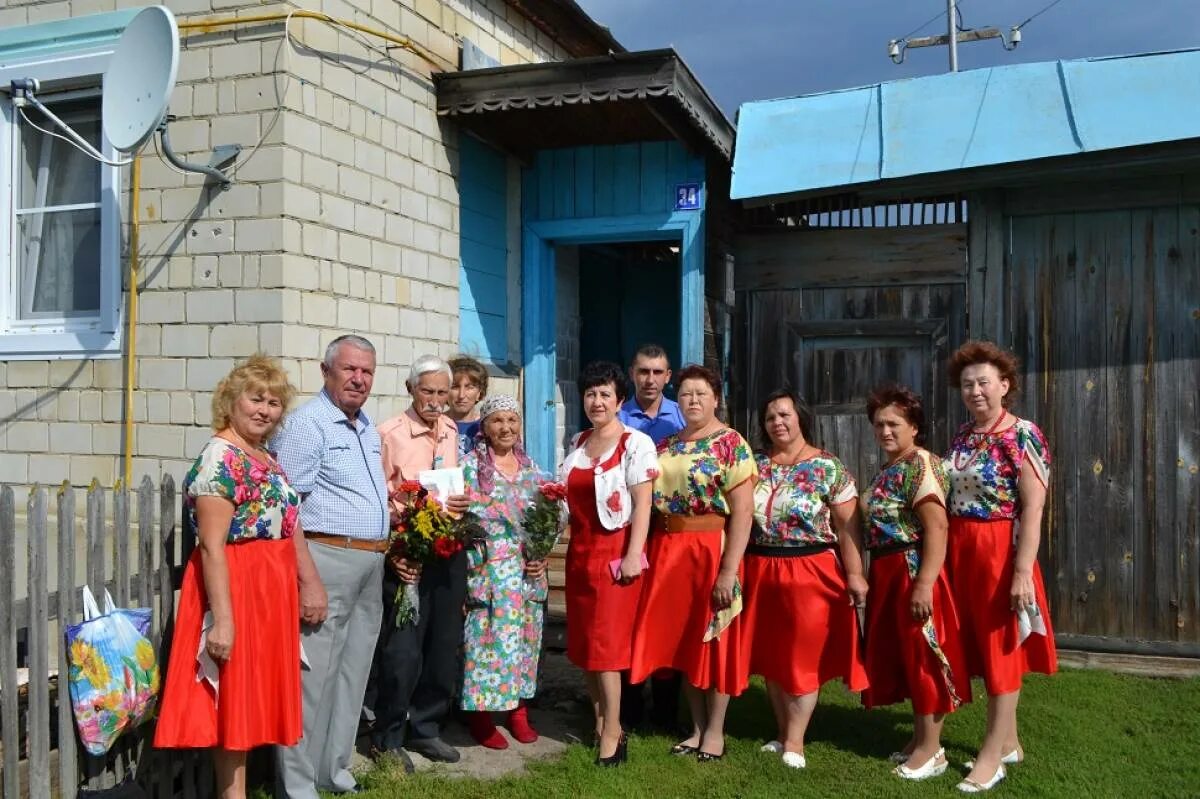 Погода бикмурзино пензенской. Школа села Бикмурзино Неверкинский район. Село Бикмурзино Неверкинский район. Бикмурзино Пензенская область Неверкинский район село. Бикмурзино Пензенская область Неверкинский.