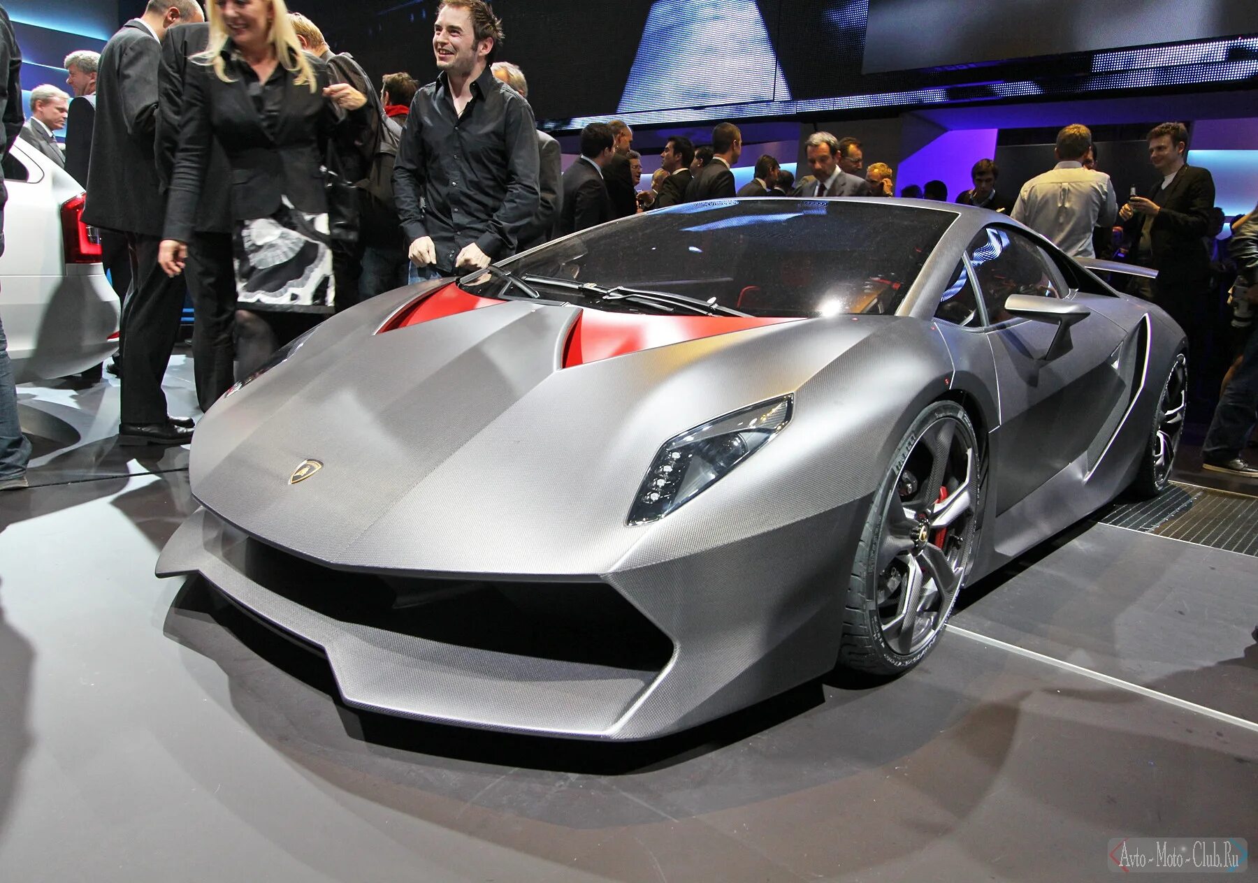 Бугатти la voiture noire 2020. 10 самых новых. 10 самых новых. Шевроле fnr концепт 2016. Дорогие машины.