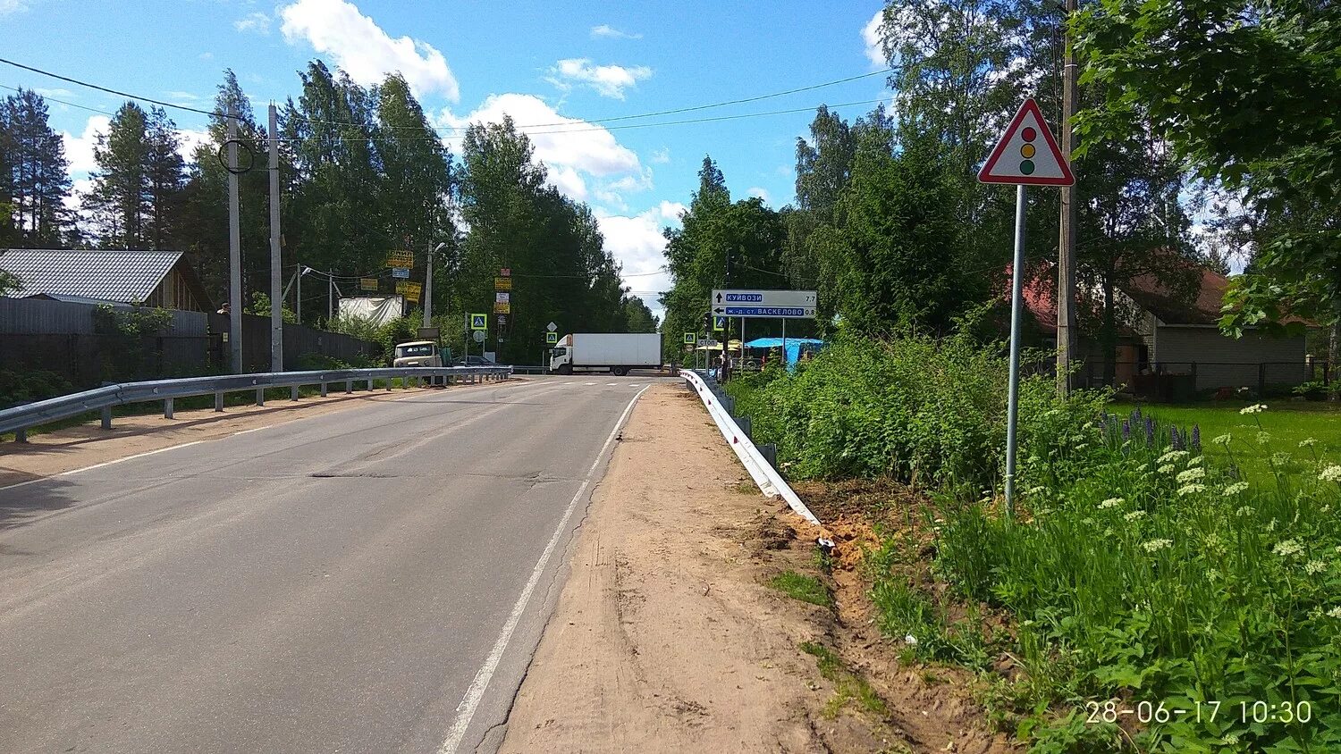Ristikivi васкелово ,. Васкелово летом. Васкелово ленинградское шоссе дом 1. Погода в васкелово на неделю ленобласть. Высоковольтная улица васкелово.