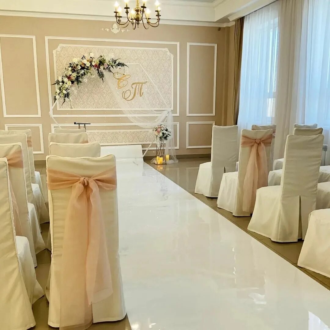 угольная 19 копейск банкетный зал. банкет холл чехов копейск. старый город копейск банкетный зал. банкетный холл копейск. ресторан радуга копейск.