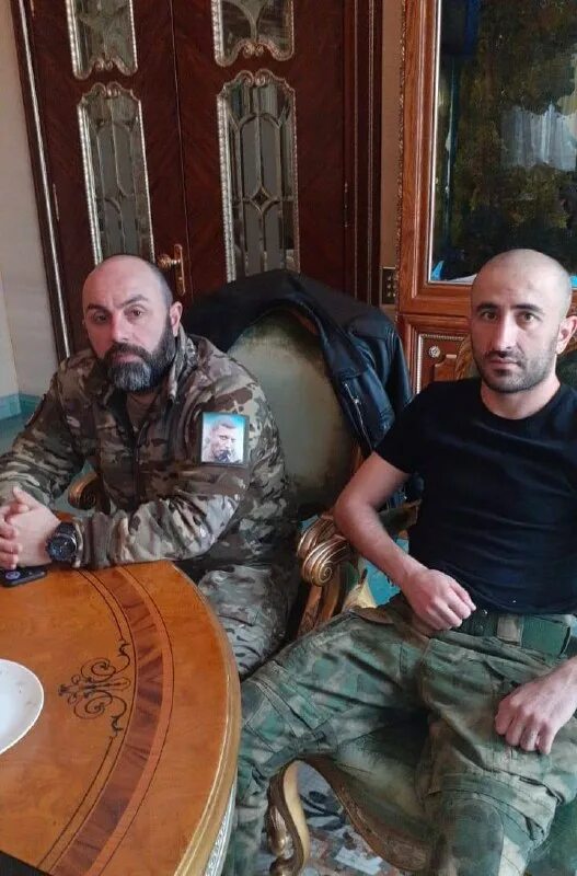 Ополченец чеченец. Батальон терех казачий. Чъребайы хъаергаенаег. Мобилизованные москвичи в луганской области 20. Чъребайы хъаергаенаег.