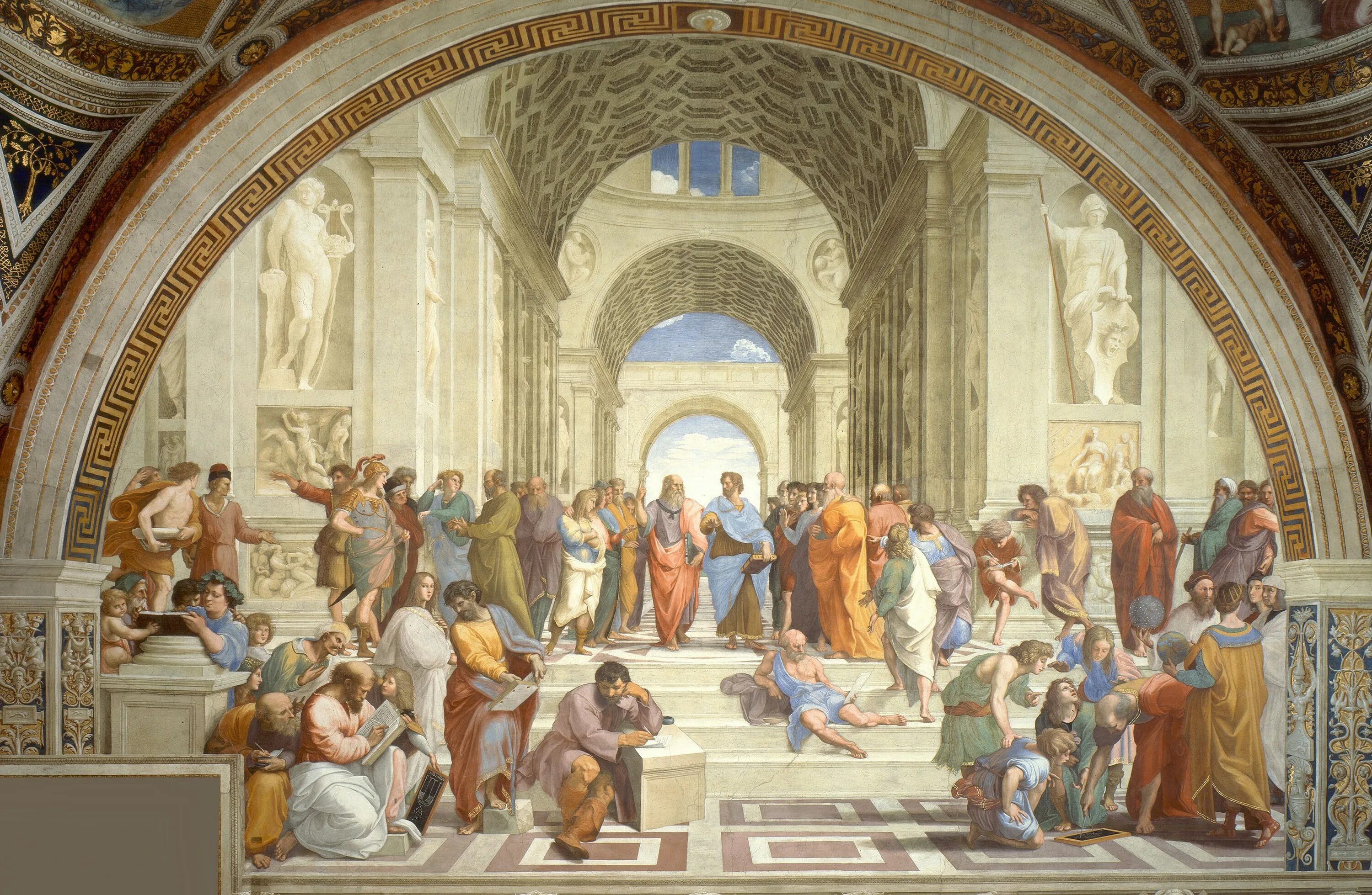 Картина Рафаэля Афинская школа. Даны три изображения произведений искусства