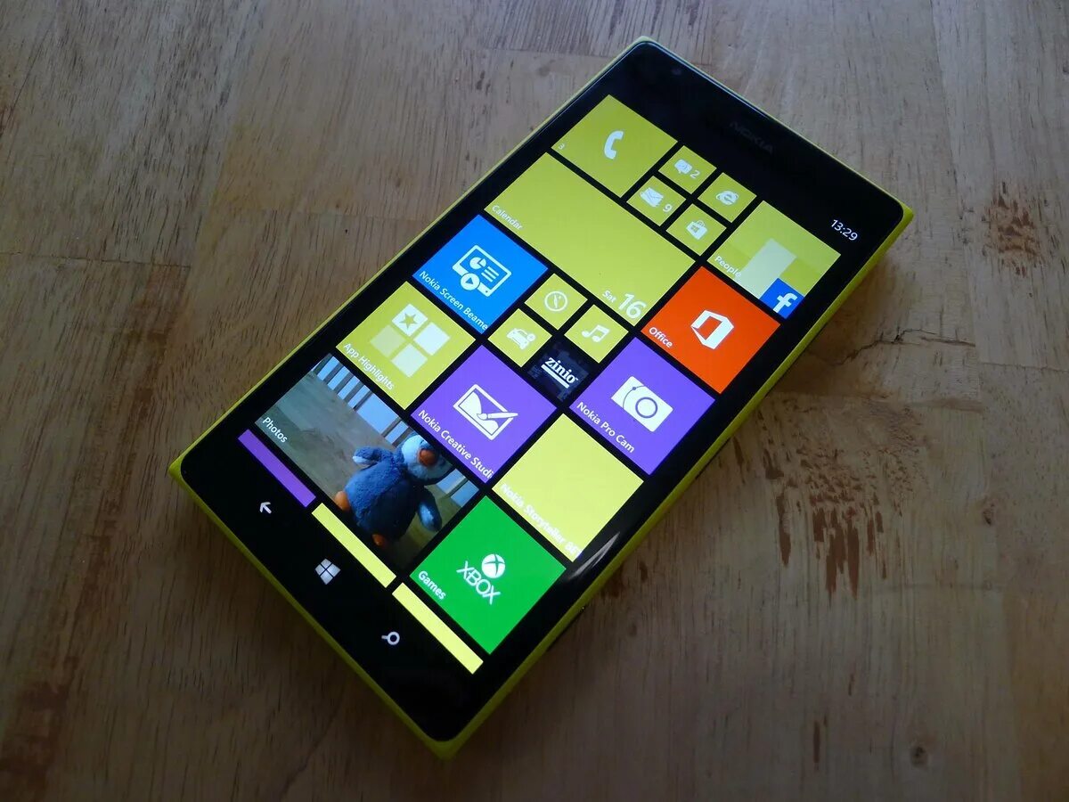 Телефон windows 8. Nokia Windows Phone 10. Nokia Phone Windows 8. Nokia Windows Phone 8.1. Нокиа люмия 1520.