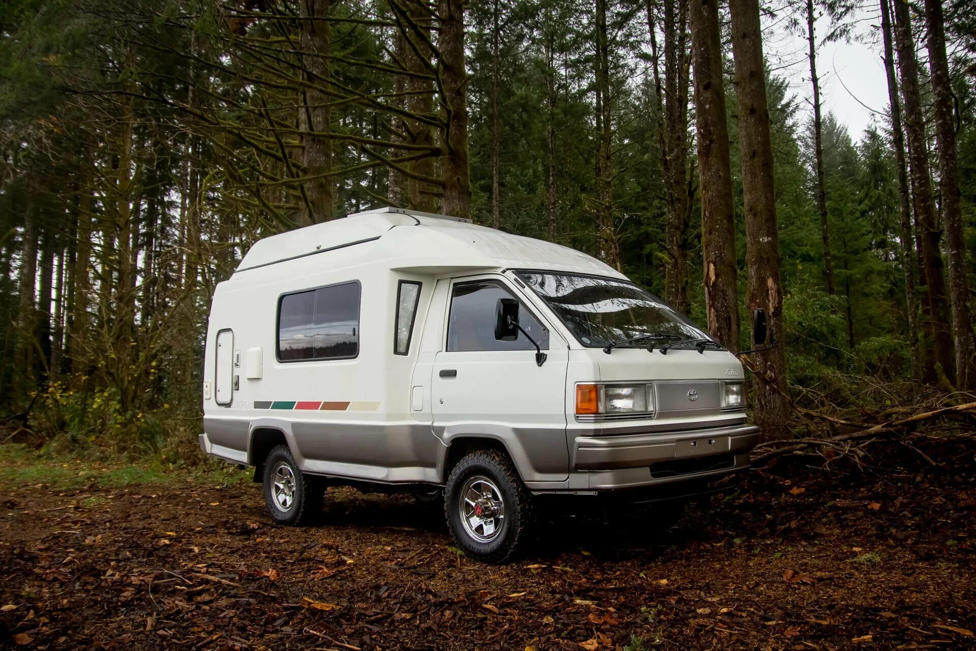 Ван айс 2. Toyota Town Ace Camping 4wd. Toyota 4x4 Camper. Toyota Hiace Camper 4wd. Toyota Town Ace Camper.