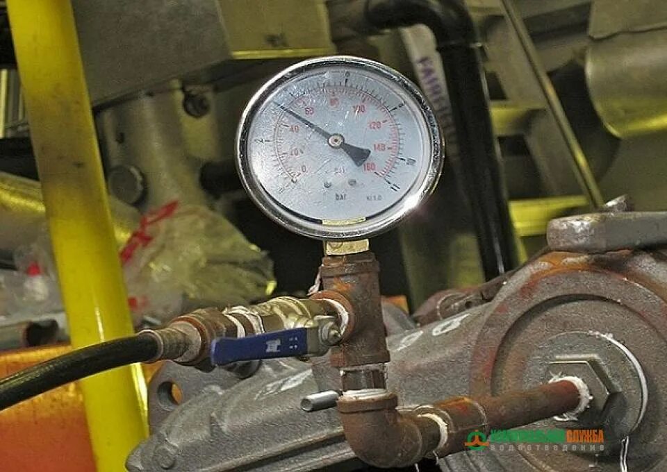 гидроиспытания трубопроводов давление. манометр для испытания трубопроводов 130. прибор для опрессовки внутреннего газопровода. герметичность газопровода. герметичность газопровода.