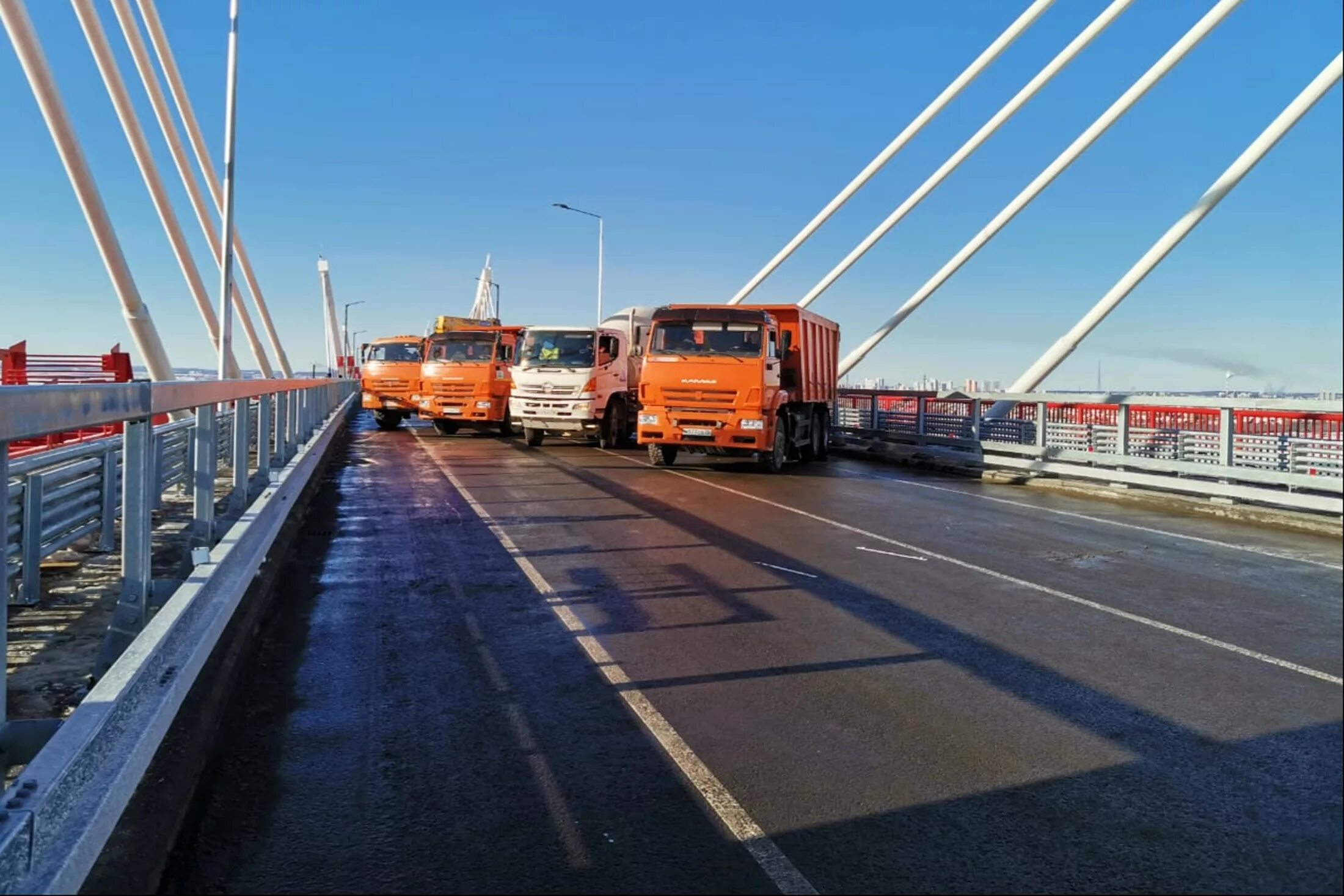 Автомобильный мост Благовещенск Хэйхэ. Автомобильного трансграничного моста Благовещенск — Хэйхэ. Мост благовщенскхайхэ. Автодорожного моста Благовещенск – Хэйхэ.