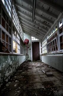 Заброшку ближнюю