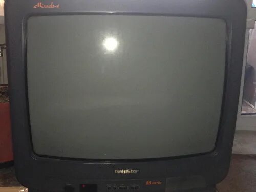 Телевизор lg cf-21d70k 21". Телевизор goldstar ld-22a300f. Голдстар телевизор 1995. Телевизоры gold star. Телевизор goldstar art vision green.