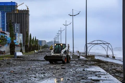 Шторм в грузии