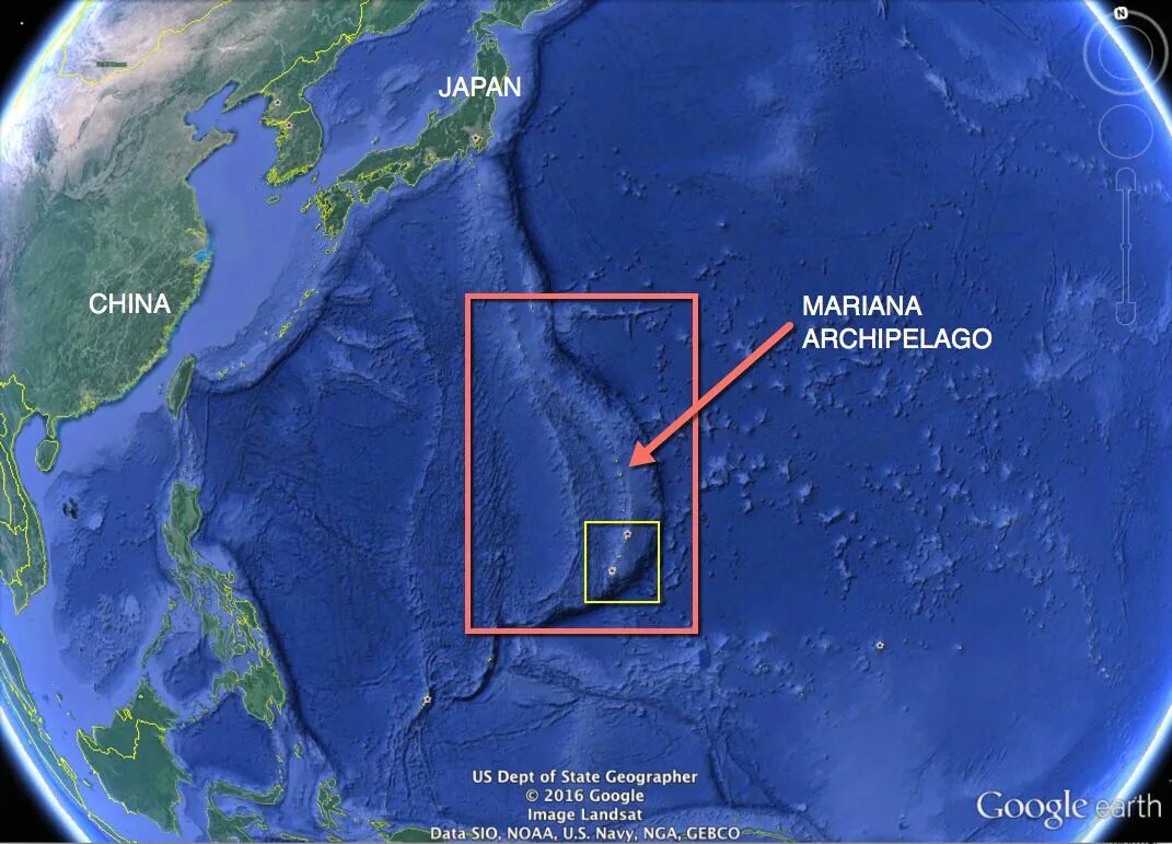 Самая глубокая впадина на суше это котловина. Тихий океан Марианский желоб. Марианская впадина на карте Тихого океана. Расположение Марианской впадины на карте. Марианский жёлоб на карте Тихого океана.