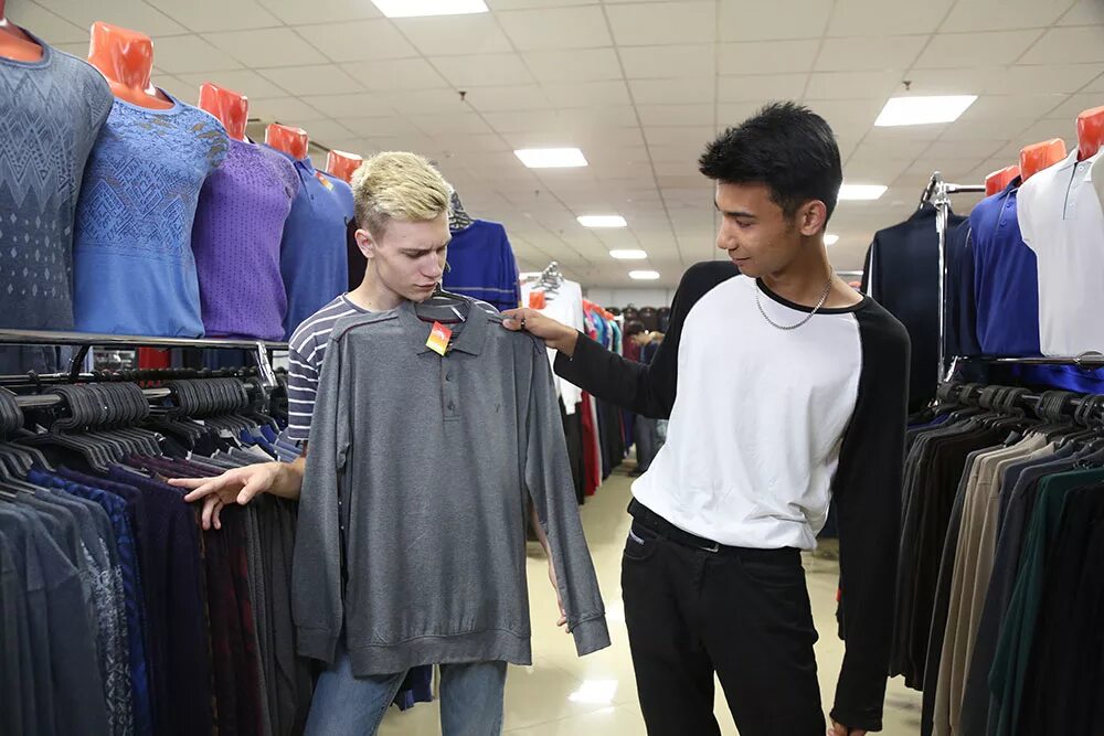 планета одежды и обуви. одежда город орел. торговый центр водолей орел магазины. ул максима горького 41 орел магазины. магазин блокпост в орле.