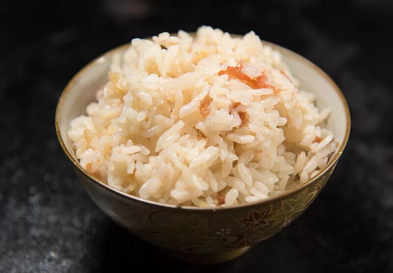 Какой рис в китае. Тори Гохан. Takikomi Gohan. Китайский рис. Гохан еда.