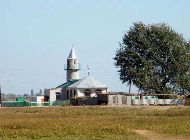 Погода п володарским. Село Сорочье Астраханская область. Сорочье Астраханская область Володарский район. Село Сорочье Володарского района. Астраханская область Володарский район село Сорочье школа.