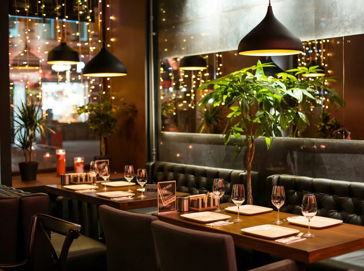 Арбат 21 ресторан таксим. Таксим ресторан старый арбат. Кафе таксим на арбате. Таксим арбат 21. Таксим новый арбат 15.