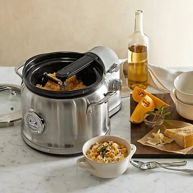 Скороварка на кухне. Мультиварка kitchenaid 5kmc4244eac кремовый. Мультиварка kitchenaid 5kmc4244eac кремовый. Миниварка o kitchen. Мультиварка с едой.