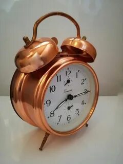 Медные часы