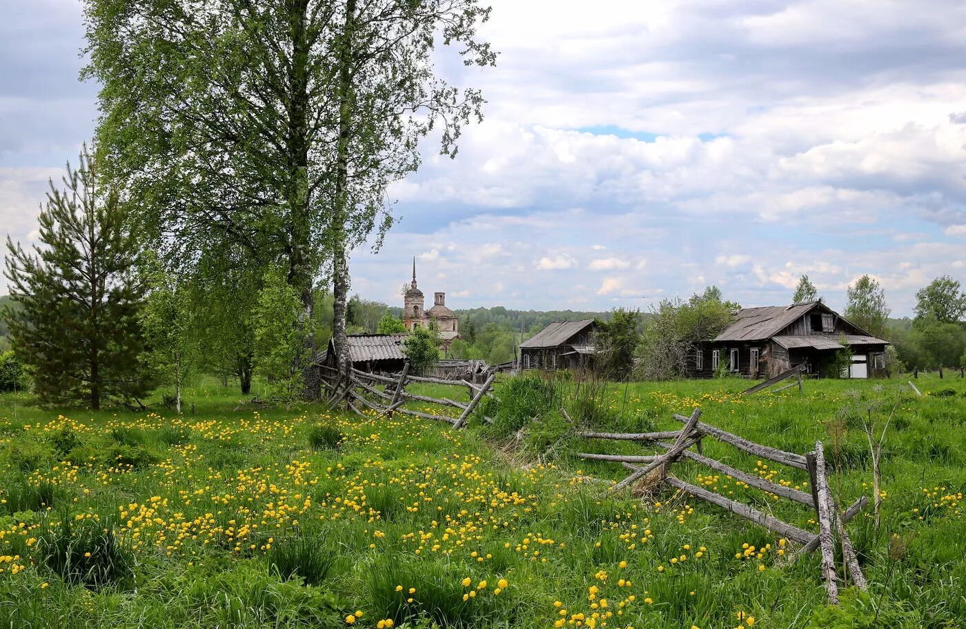 Позабыт заброшен. Деревня деревенька Тверская область. Деревня Околица Тверская область. Деревня деревеньки Ивановской области. Старая полузаброшенная деревня.