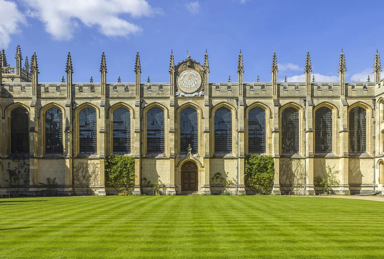 Oxford picture. Оксфорд Англия университет. Великобритания • Оксфордский университет — Англия. Сити-оф-Оксфорд университет. Оксфорд университет колледжи.