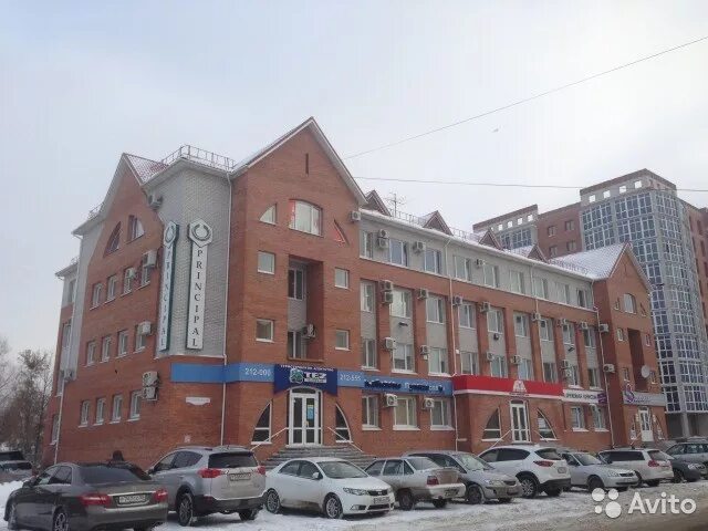 Купить 4-комнатные апартаменты, 234.4 м² по адресу Челябинск, улица Труда, 157а,