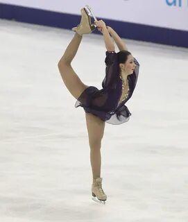 ボ-ド"figure skater elizaveta tuktamysheva"の ピ ン