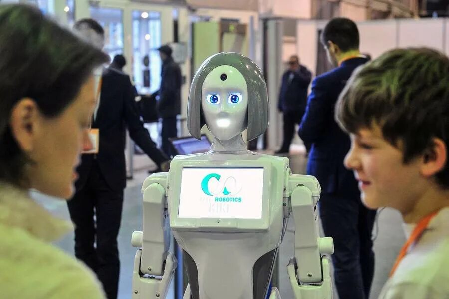 Сколько посетителей было на выставке робототехники если. Выставка технологий робототехники. робототехника выставка коридор. технология и робототехника калмгу. робототехника 5 класс технология.