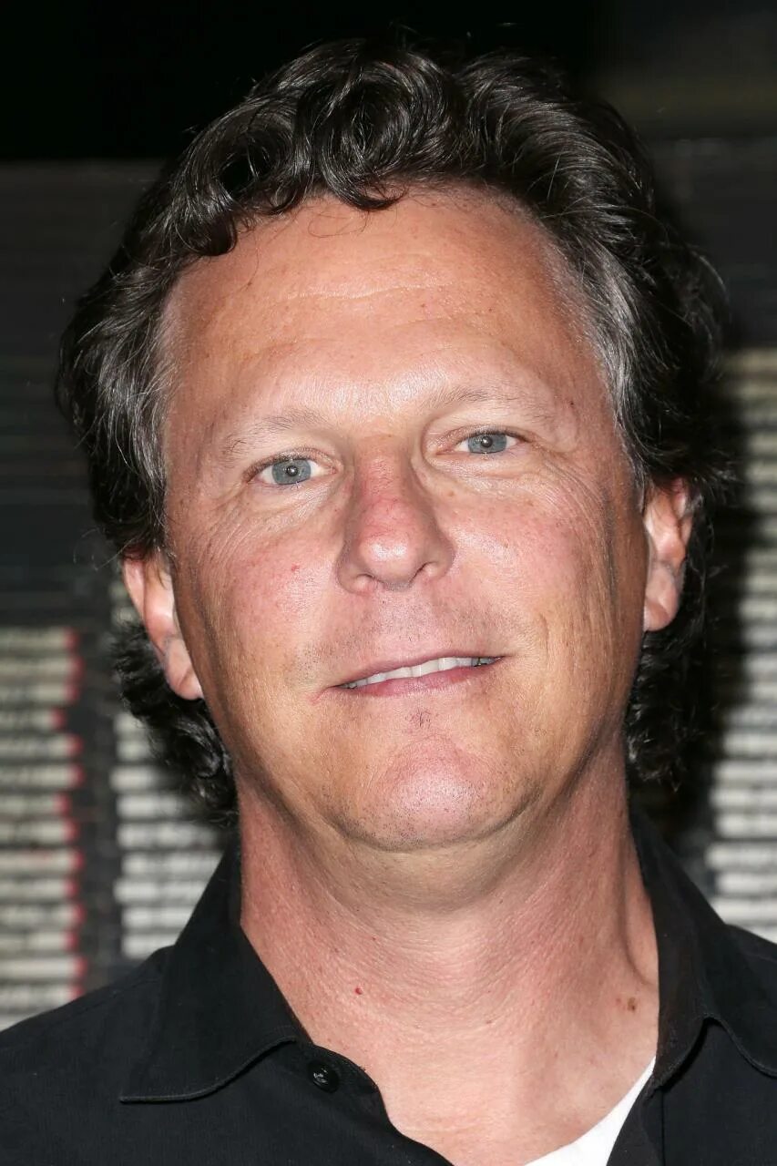 Gary actor. Гэри коул американский актёр. Гэри бьюзи 2020. Gary actor. Гэри бьюзи.