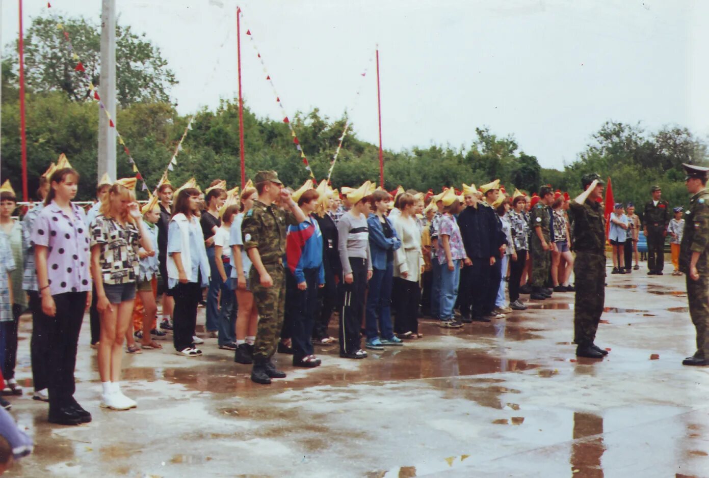 2000 дол. Лагерь Солнечный Орехово-Зуево. Лагерь Солнечный Узбекистан. Оздоровительный лагерь Солнечный Пионерский Болтино Тучково. Евпатория лагерь Солнечный 2019 год.