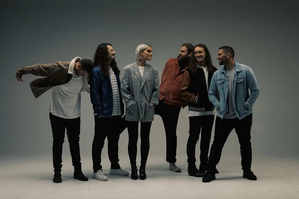 Hillsong worship. Hillsong united солистка. Hillsong united группа. Hillsong united. Hillsong участники группы.