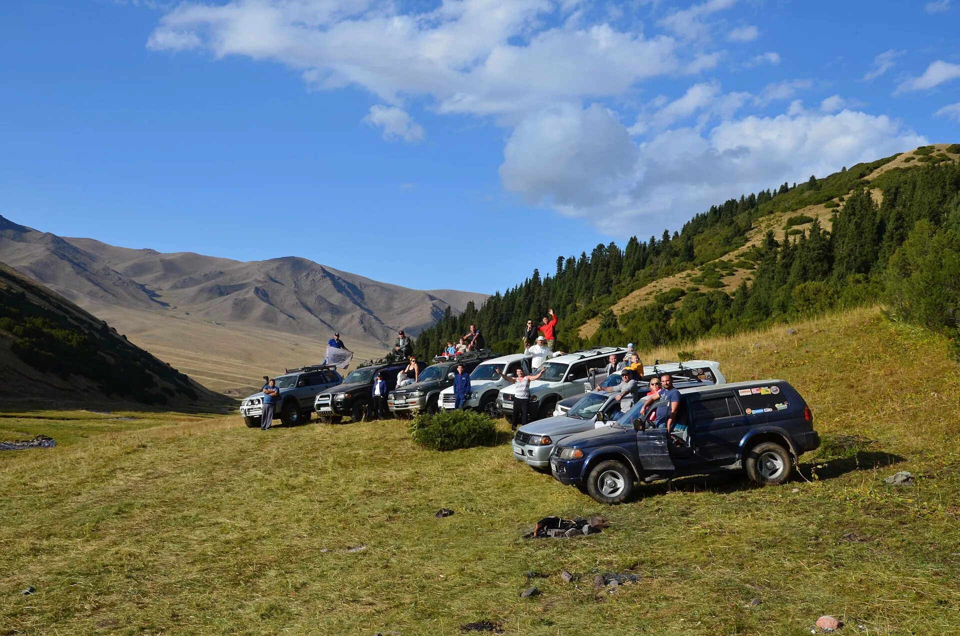 Кабардино балкария эльбрус джиппинг. Джиппинг адыгея. Джиппинг каньон псахо. Домбай джипы. Джиппинг сочи.