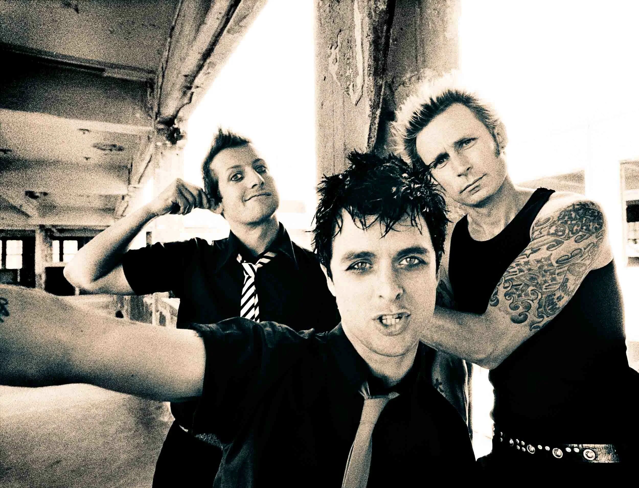 Green day yesterday. Green day 1996. green day 1997. green day солист. грин дэй 2003.