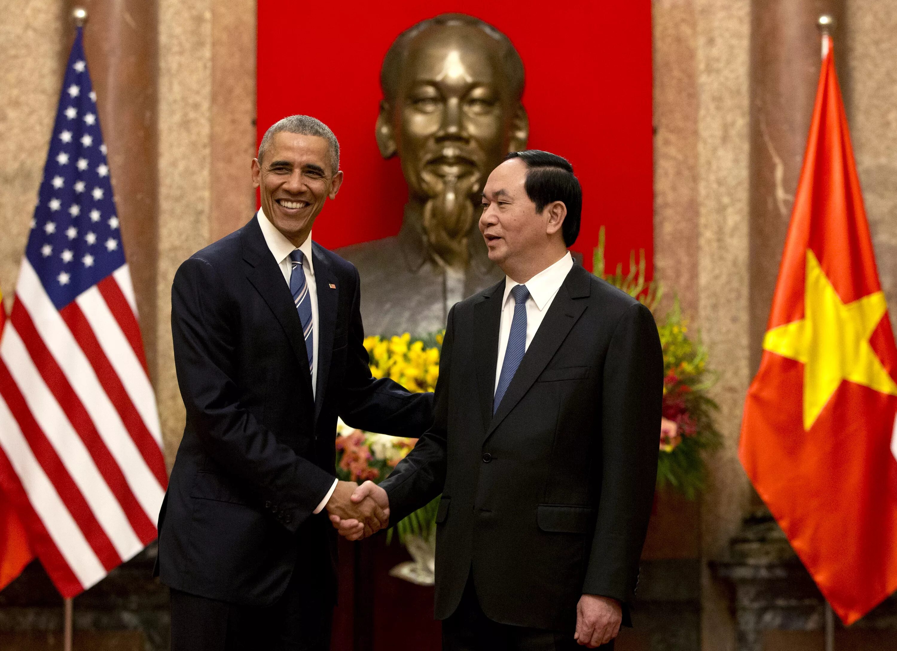 Почему вьетнам поддерживает сша. Визит президента США во Вьетнам. Барак Обама во Вьетнаме. Внешняя политика Вьетнама.