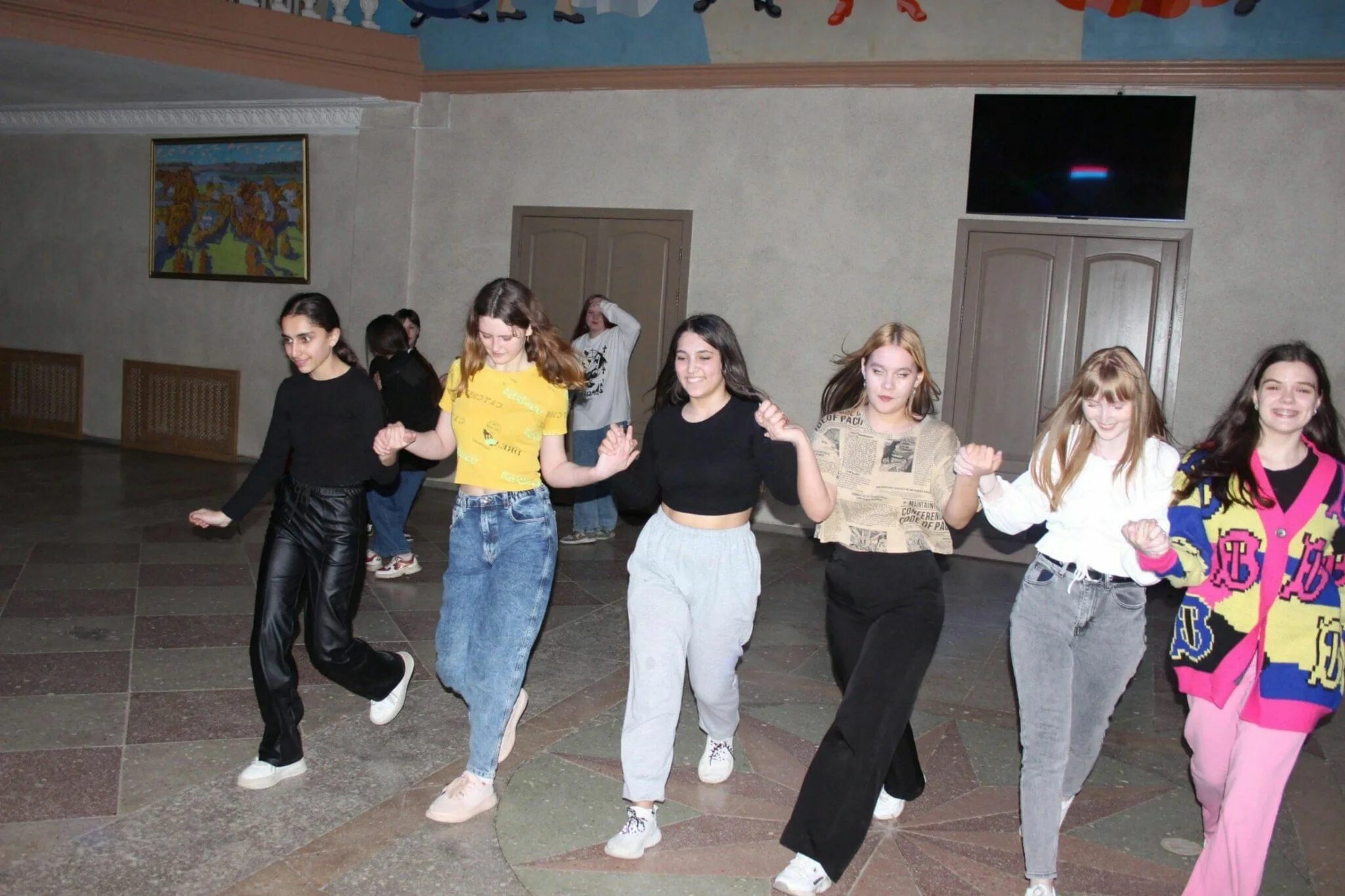 Big love show 2023 москва. Русский танцпол 2023. Русский танцпол 2023. Русский танцпол 2023. Русский танцпол 2023.