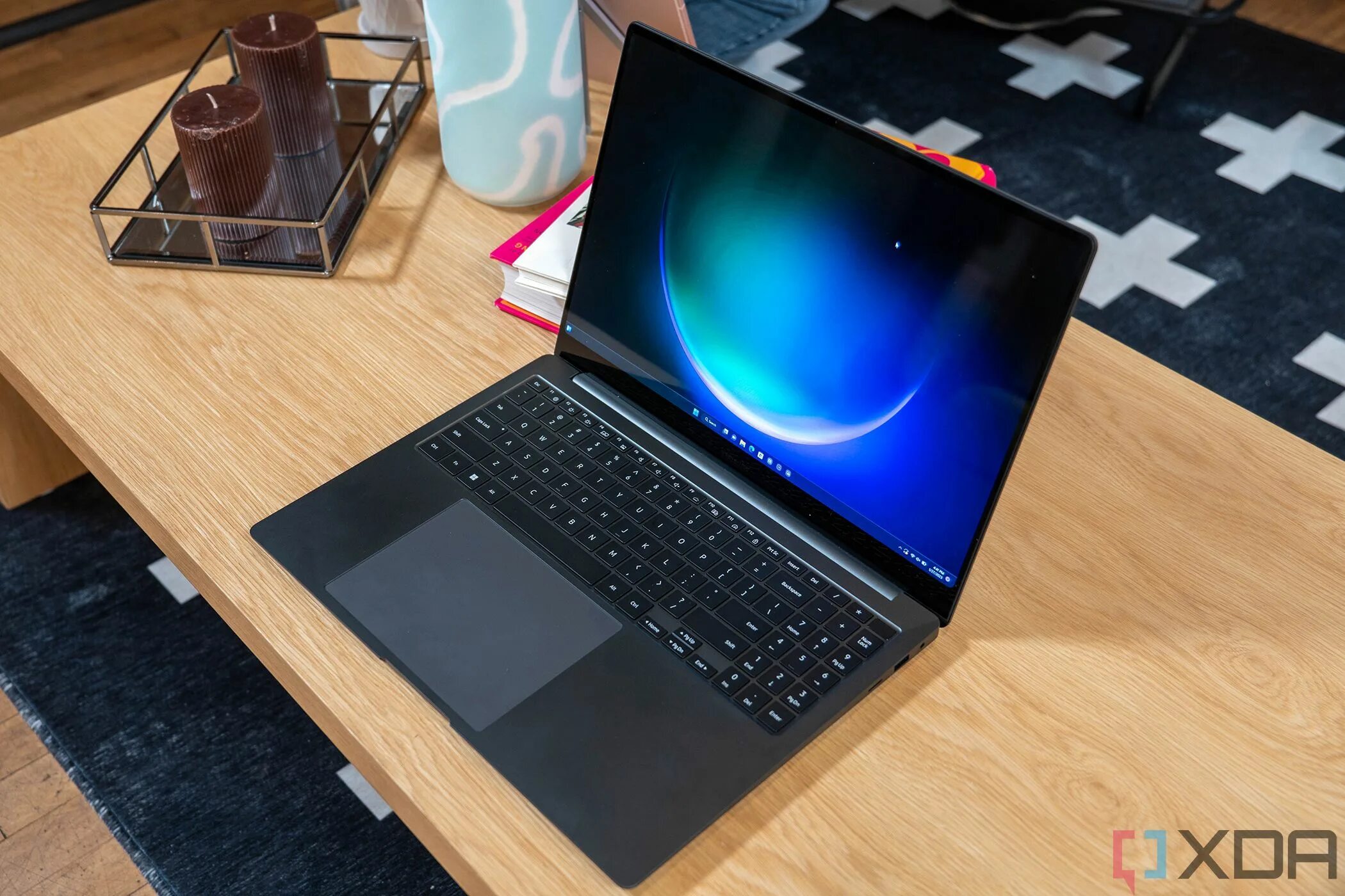 Samsung book 3 ultra. Ноутбук самсунг 2023. Samsung Galaxy book 3 Ultra. Samsung Galaxy book 3 Pro. Galaxy book 3 Ultra 16.