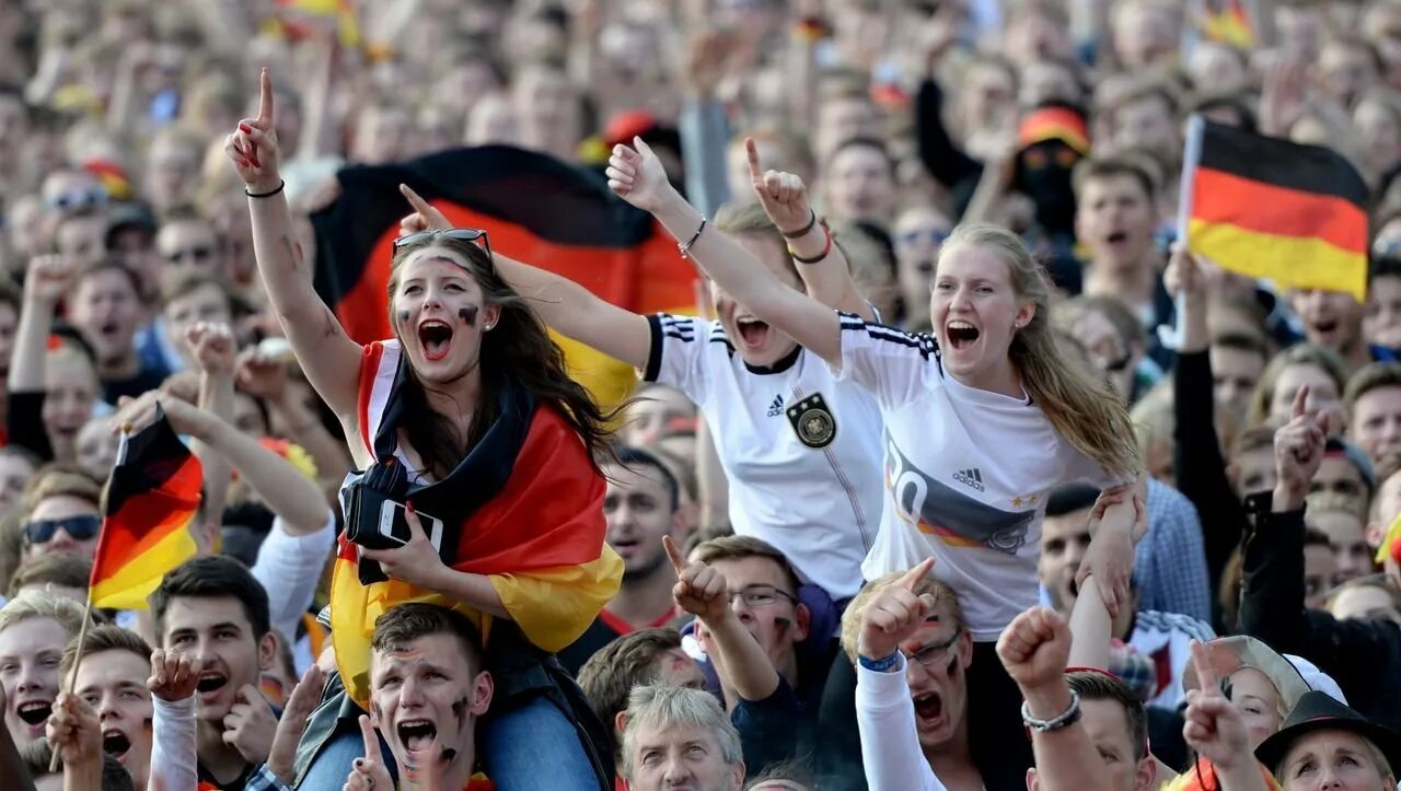 Как видели себя англичане французы немцы. Немцы люди. Германия люди. Народы Германии. Немцы народ.