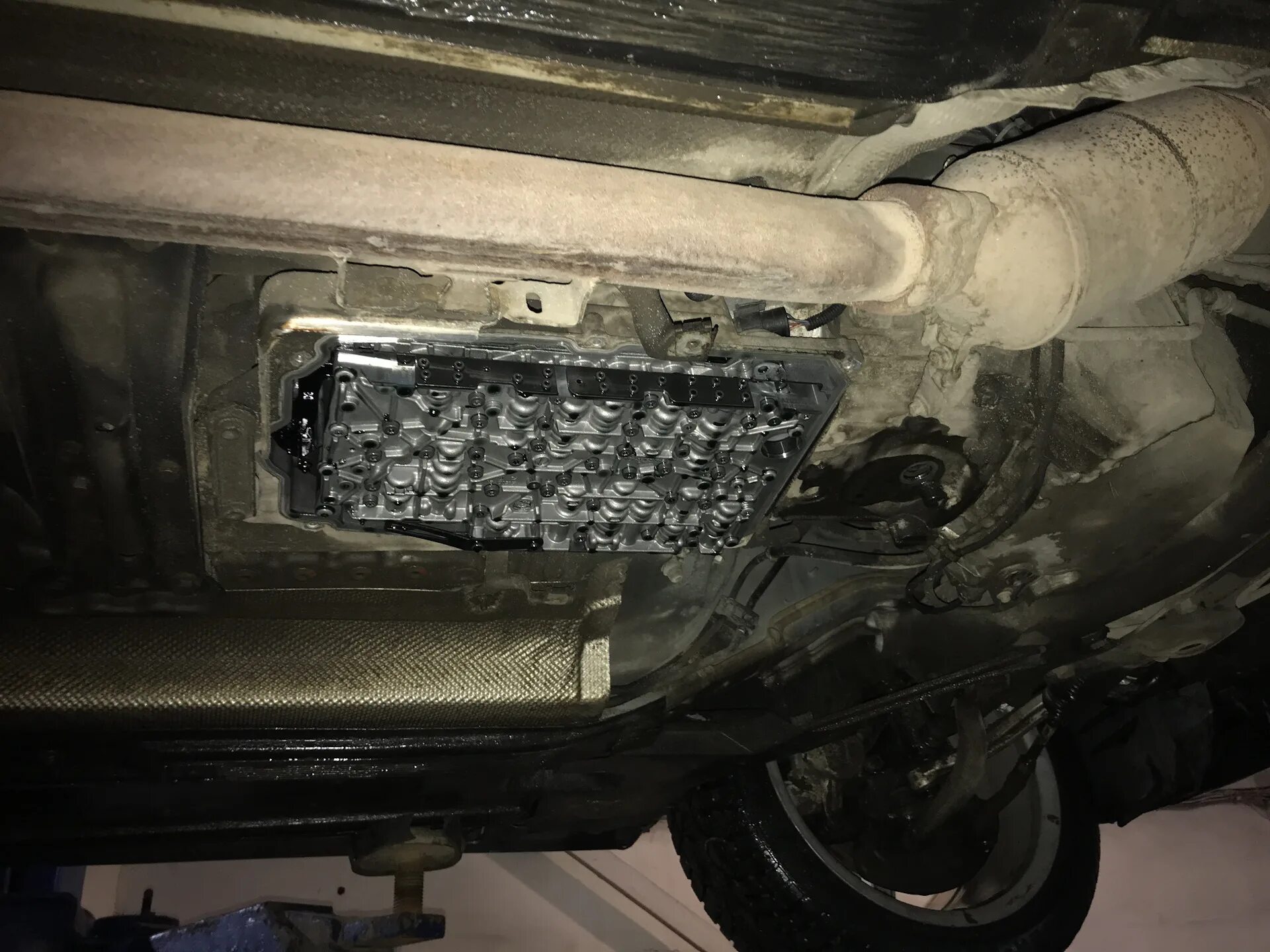 Масло в коробку мерседес w204. Масло для акпп 722. Масло акпп w204. Масло в акпп мерседес w203. Масло в акпп мерседес w204 1,6.