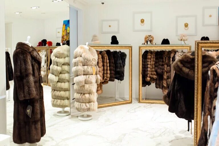 Saks магазин в сша. Favorit кожа спб магазин. магазин кожи и меха метелица. магазины кожи в петербурге. альпари магазин кожи.