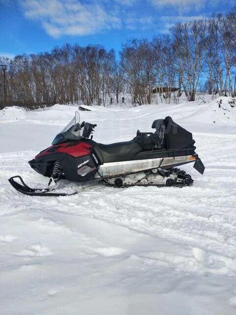 Купить снегоход в петропавловске. BRP Expedition 2011. Снегоход BRP 1200 Expedition. Ski-Doo Expedition se 1200 черный. Снегоход BRP Ski Doo Expedition 1200.