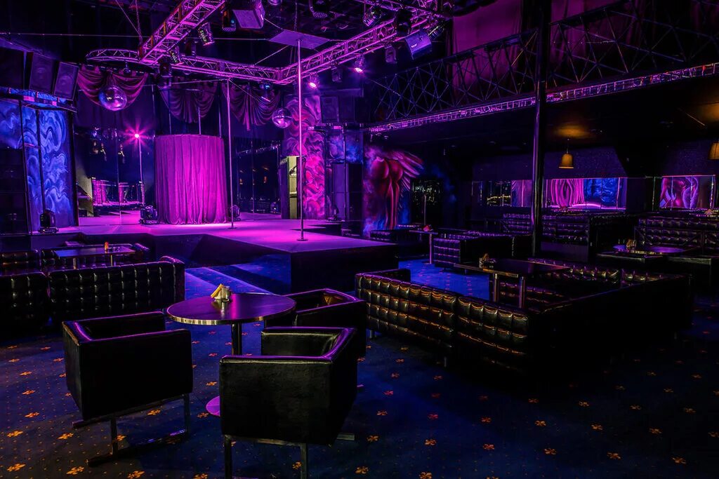 ночной клуб бензин иркутск. банни бакс иркутск. клуб бензин иркутск. бар шум иркутск. стрип клуб бар.