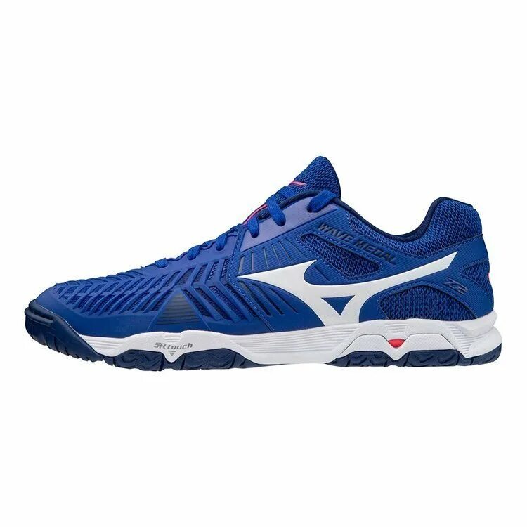 Mizuno medal. Mizuno Wave Medal z2 2019. Mizuno Wave Medal 6. Mizuno Wave Medal z2 New. Кроссовки Mizuno Wave Medal Rise.